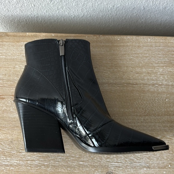 Vince Camuto New York Black Patent Leather Ankle Booties - Picture 9 of 16